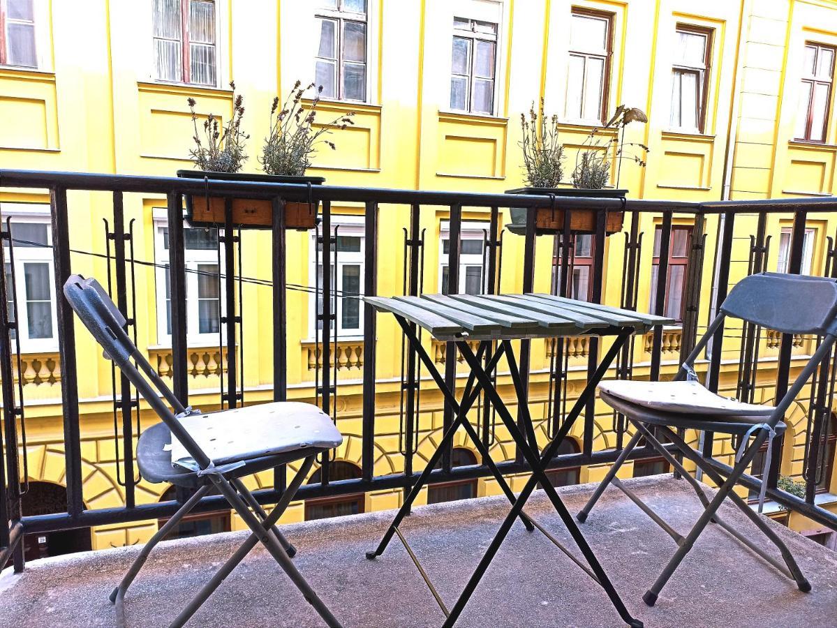 Opera Home Apartment, Budapest